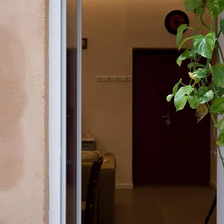Casa Al Vino * Portici
